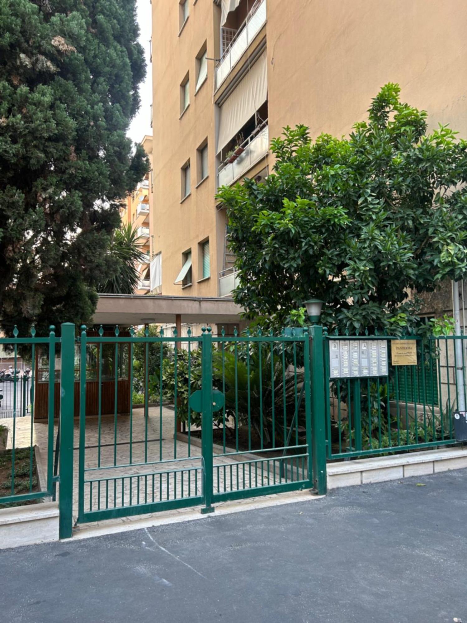 Hotel Peppe'S Bed Roma Exterior foto