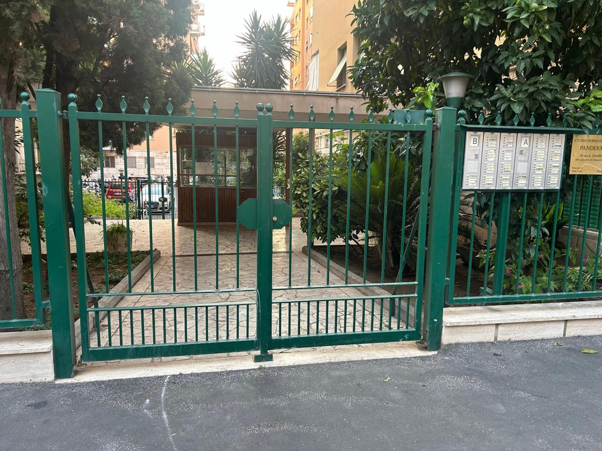 Hotel Peppe'S Bed Roma Exterior foto